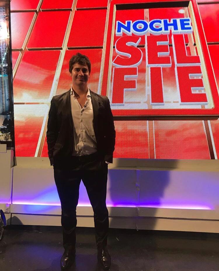 Backstage en Noche Selfie